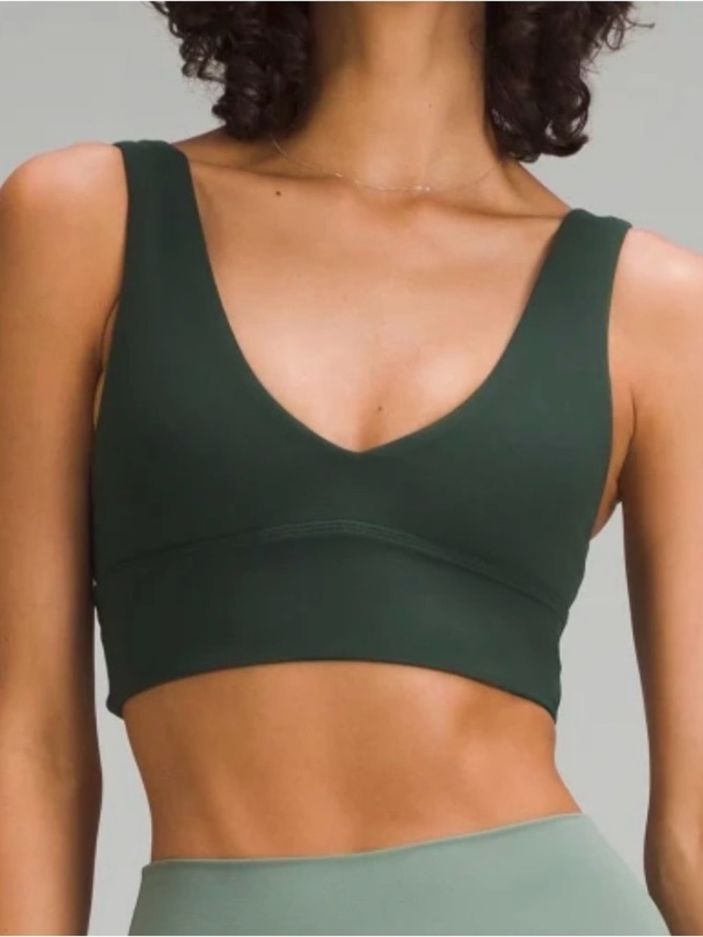 Lululemon Align V-Neck Bra Dark Green Light Support Nulu Size 4